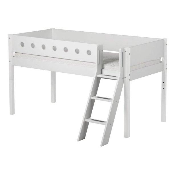 Flexa White Spielbett 90x190 Schrägleiter in weiß/weiß Flexa White Spielbett 90x190 Schrägleiter in weiß/weiß