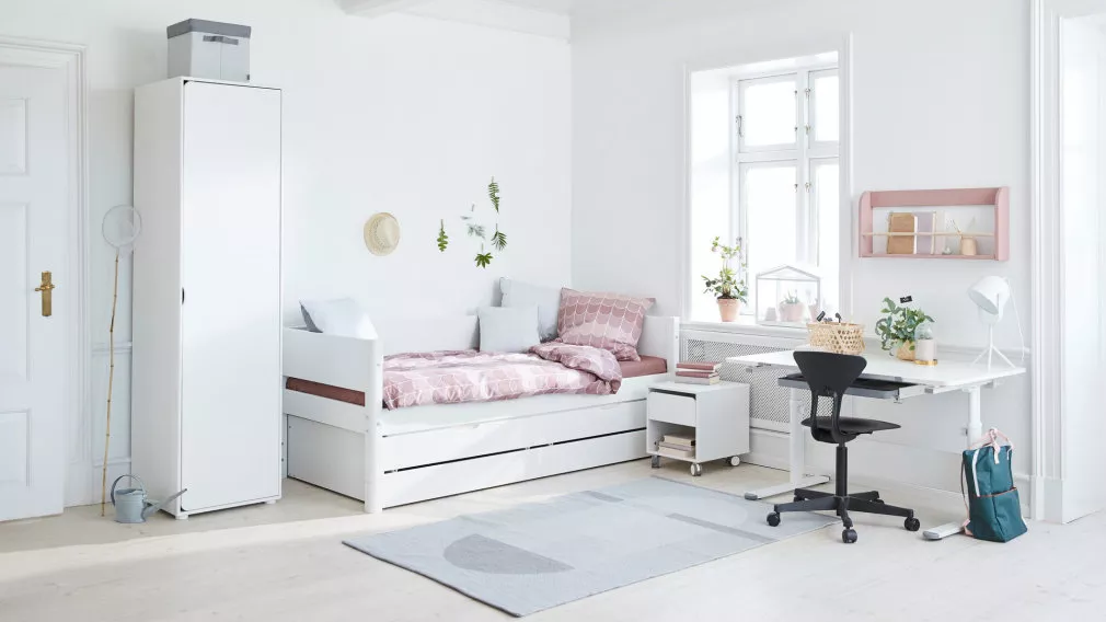 Flexa White Schrank Einzelbett Nachtschrank Schreibtisch Schreibtischstuhl
